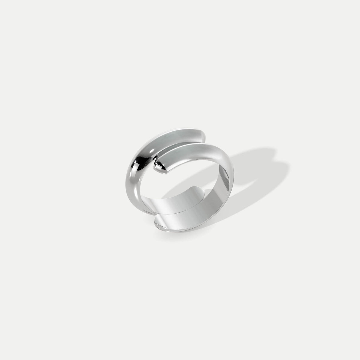 Coupled Knife Edge (Wide) Platinum