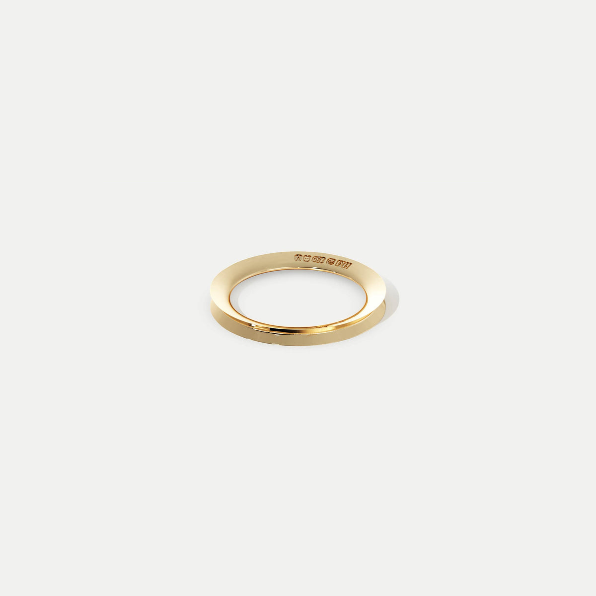 Inverted Knife Edge (Narrow) Gold
