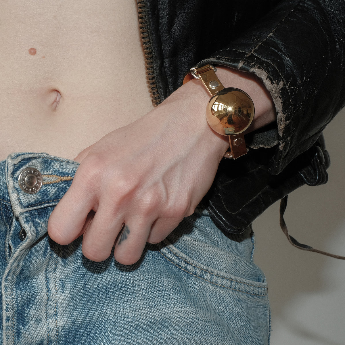 The Perfect Drug Cuff