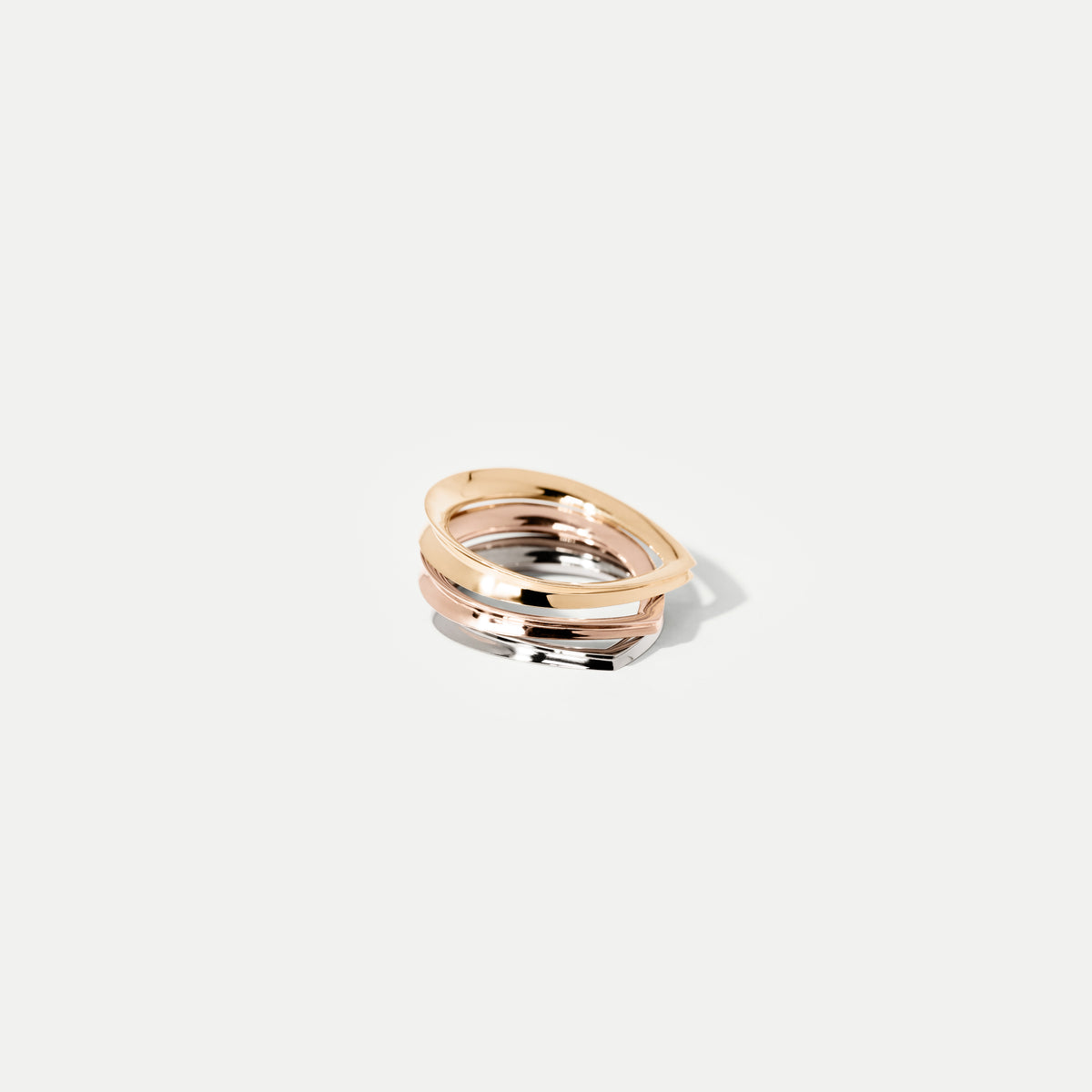 Arc Stackable White Gold Ring