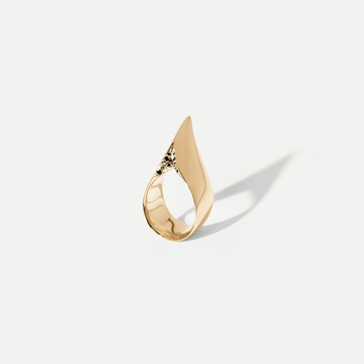 Spur Yellow Gold Ring Pavé