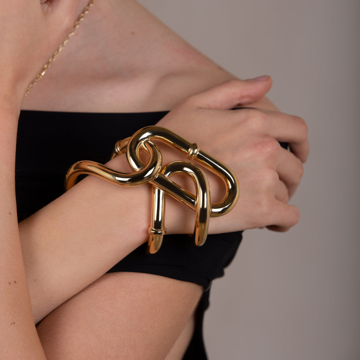 Unchained Warrior Threesome Cuff